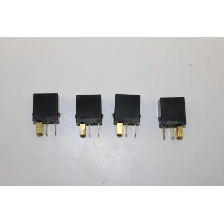 Relais boitier electrique HONDA FES 125 S WING 2007 - 2014