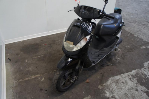 PEUGEOT 100 VIVACITY