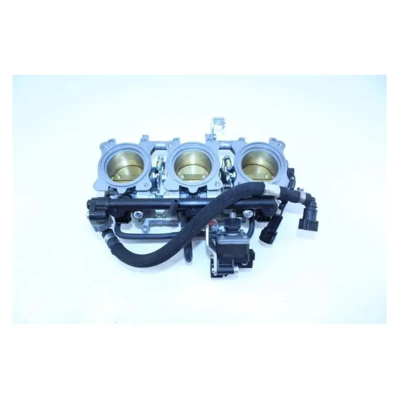 Rampe d'injection TRIUMPH STREET TRIPLE 675 2011 - 2012
