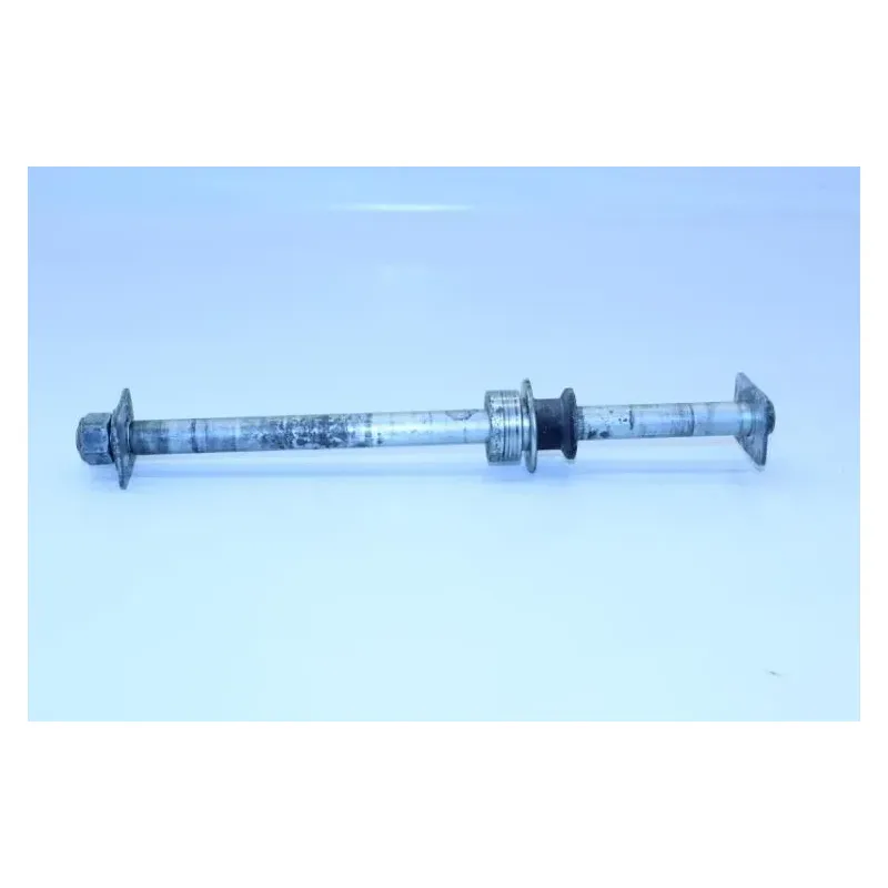 Axe de roue arriere SUZUKI SV 650 N 1999 - 2002