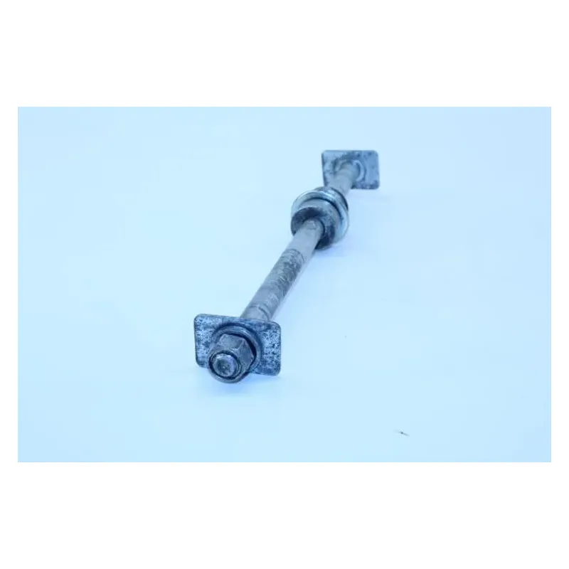 Axe de roue arriere SUZUKI SV 650 N 1999 - 2002