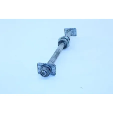 Axe de roue arriere SUZUKI SV 650 N 1999 - 2002