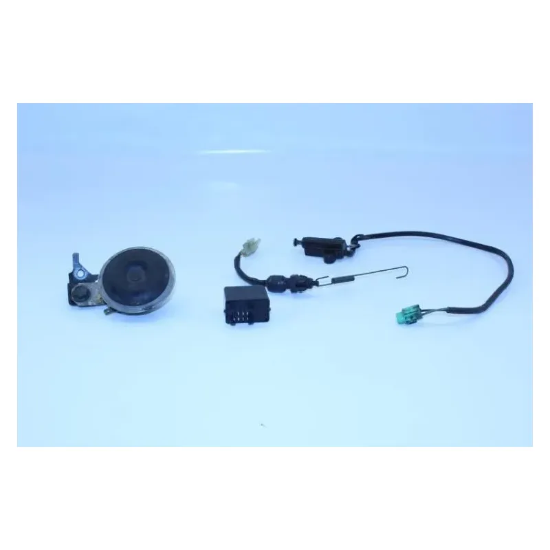 Relais boitier electrique SUZUKI SV 650 N 1999 - 2002