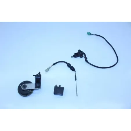 Relais boitier electrique SUZUKI SV 650 N 1999 - 2002