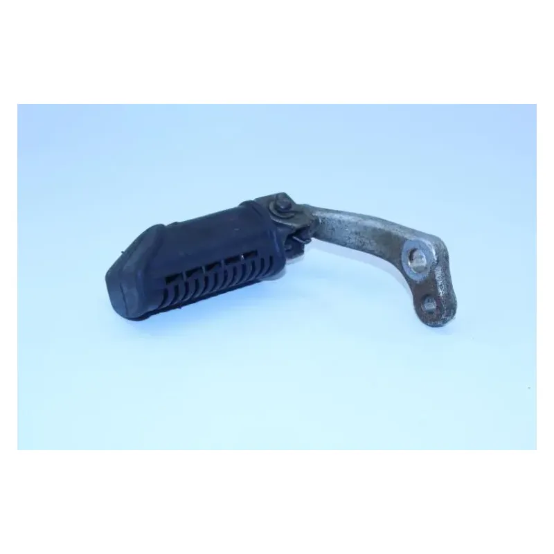 Repose pieds avant droit SUZUKI GN 125 1982 - 1999