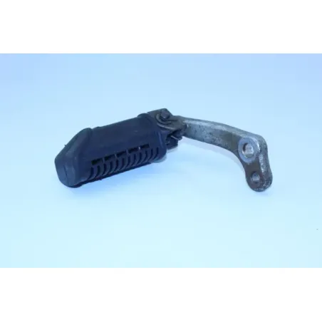 Repose pieds avant droit SUZUKI GN 125 1982 - 1999