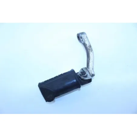 Repose pieds avant gauche SUZUKI GN 125 1982 - 1999