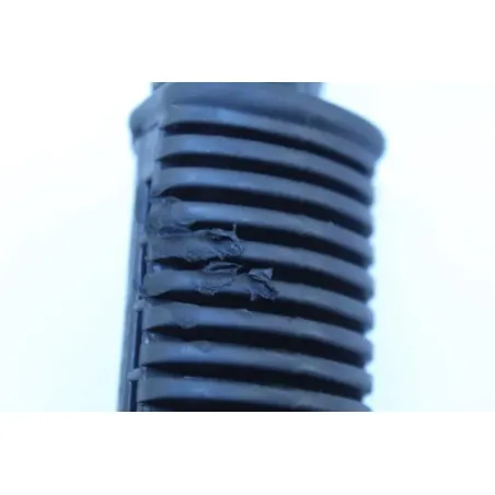 Repose pieds avant gauche SUZUKI GN 125 1982 - 1999