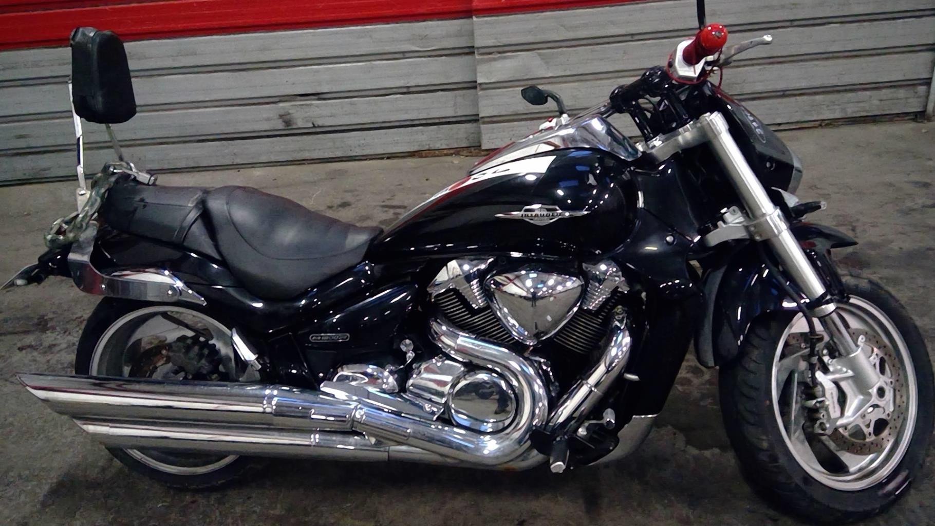 suzuki vzr 1800