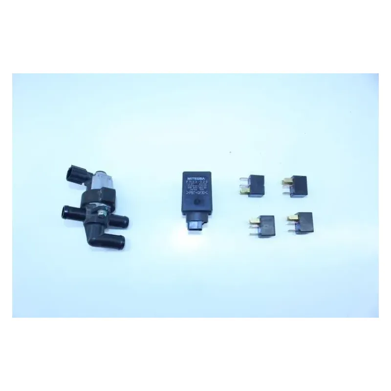 Relais boitier electrique HONDA CBF 1000 ABS 2012 - 2016