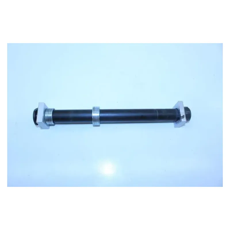 Axe de roue arriere YAMAHA TDM 900 2002 - 2011
