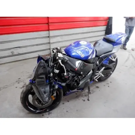 Platine avant droite YAMAHA R1 YZF 2002 - 2003