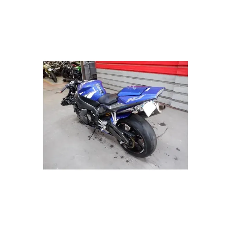 Platine avant droite YAMAHA R1 YZF 2002 - 2003