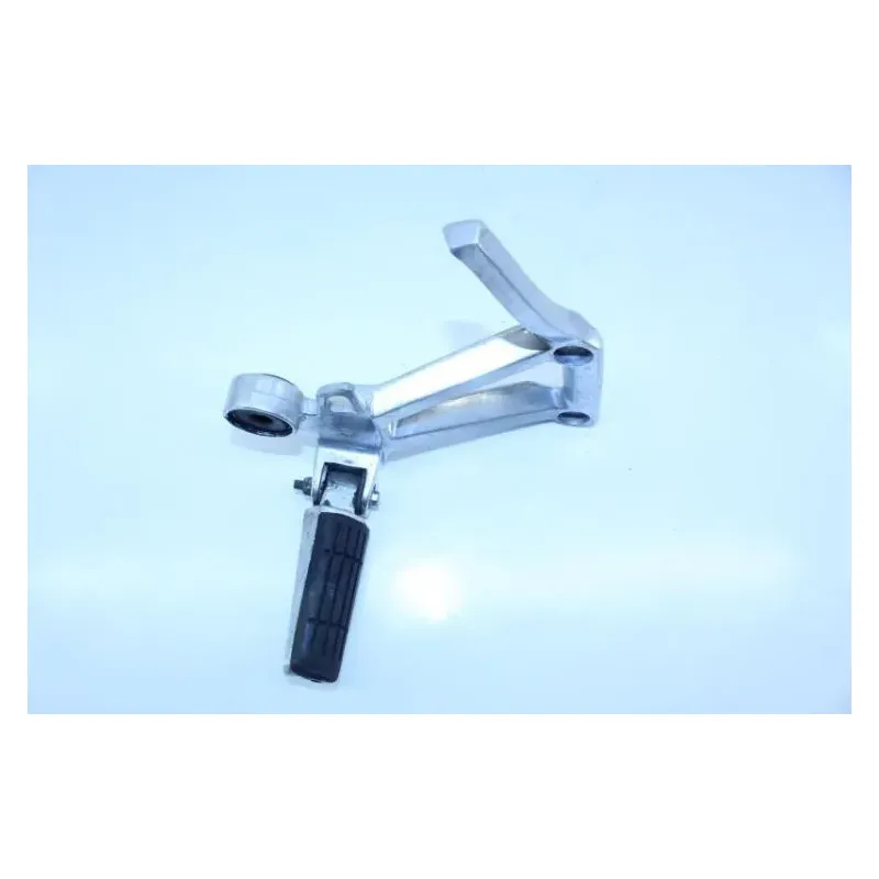 Platine arriere droite YAMAHA FZS 600 FAZER 1998 - 2001