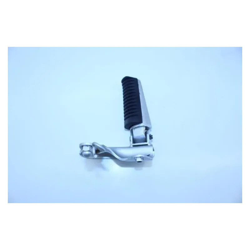 Repose pieds arriere droit YAMAHA XP 500 TMAX 2004 - 2007