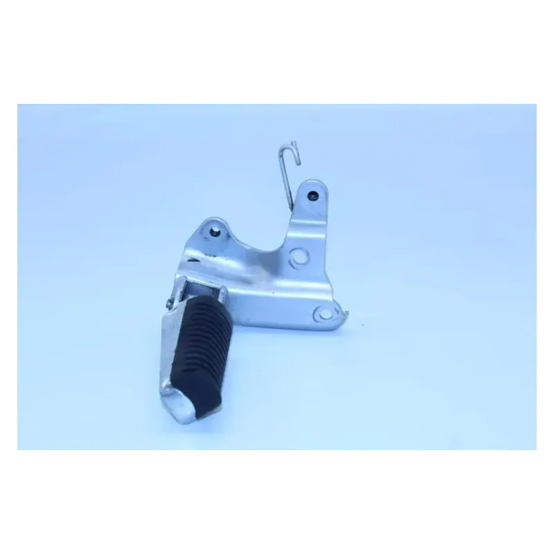 Repose pieds arriere droit YAMAHA XP 500 TMAX 2004 - 2007