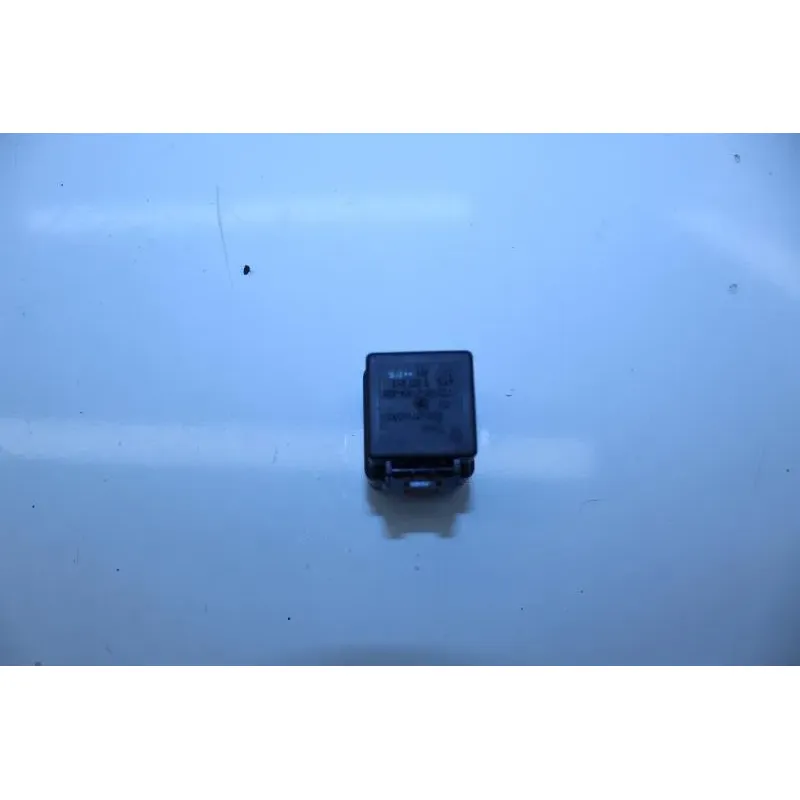 Relais boitier electrique BMW F 800 R 2017 - 2019