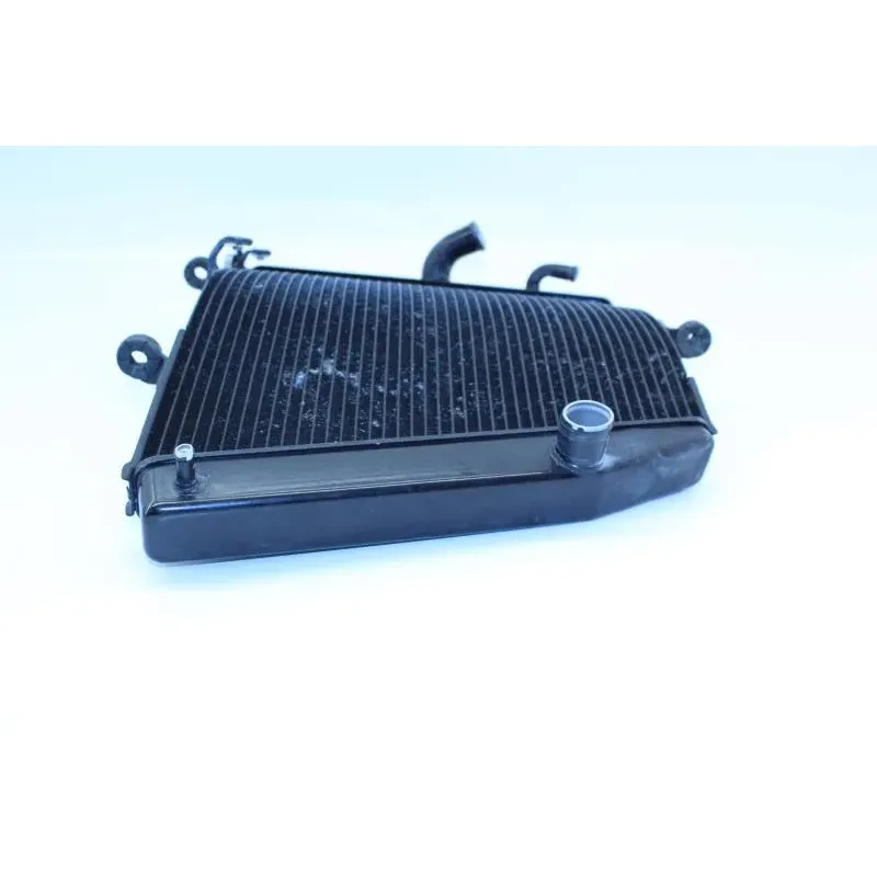 Radiateur eau SUZUKI GSXR 600 2008 - 2010