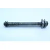 Axe de roue arriere SUZUKI GSXR 600 2001 - 2003 Axe de roue arriere SUZUKI GSXR 600 2001 - 2003