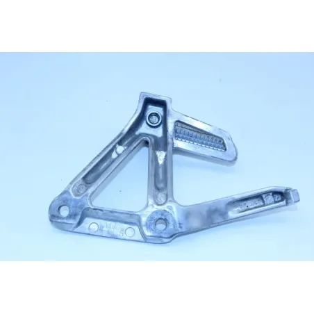Platine arriere gauche YAMAHA FZS 600 FAZER 1998 - 2001
