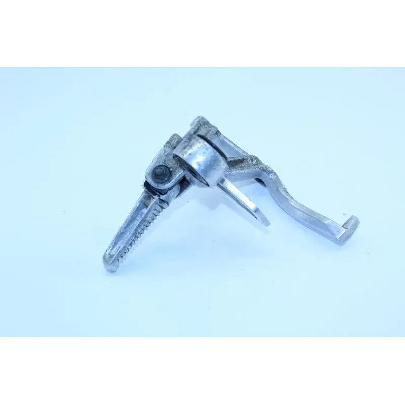 Platine arriere droite YAMAHA FZS 600 FAZER 1998 - 2001