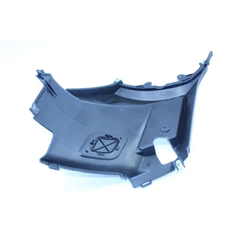 Demi flanc selle droit PEUGEOT KISBEE 50 2011 - 2017