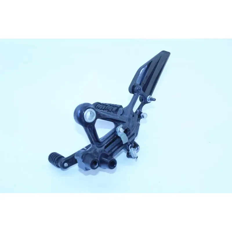 Platine avant droite KTM DUKE 125 ABS 2017 - 2023