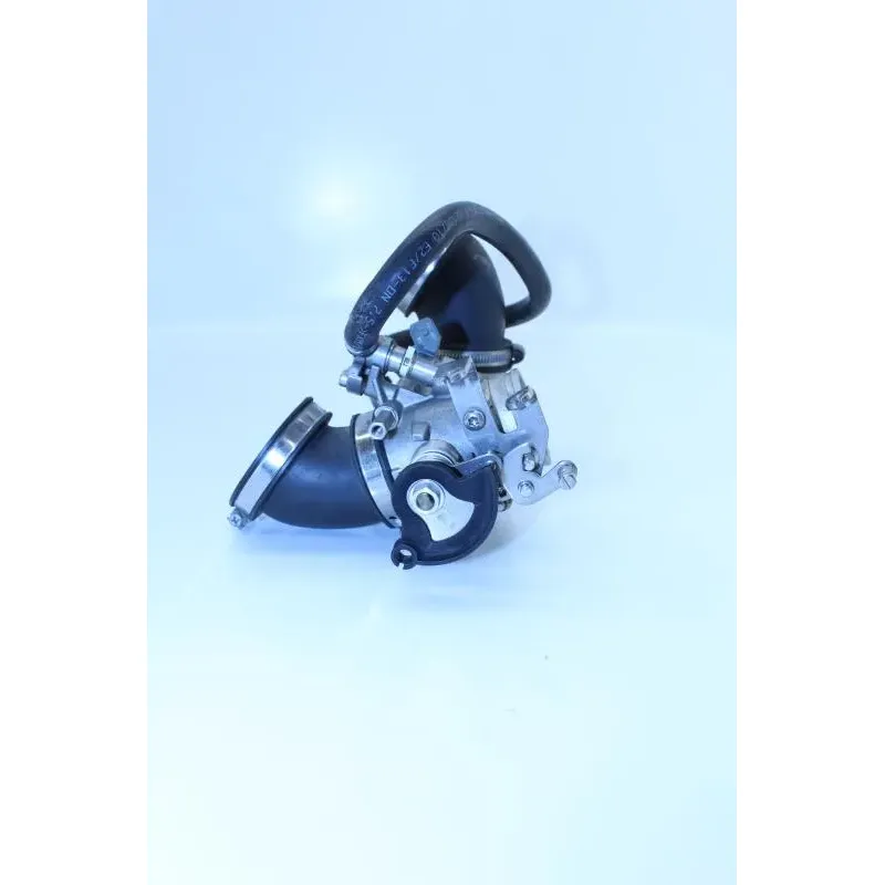 Rampe d'injection DUCATI MONSTER 695 2006 - 2007