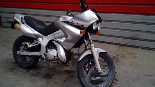 YAMAHA 125 TDR