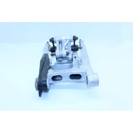 Bras oscillant HONDA VFF 750 1983 - 1984