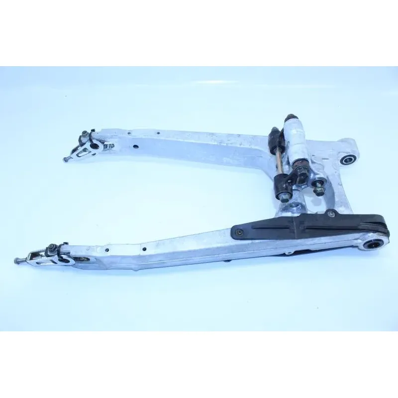 Bras oscillant HONDA VFF 750 1983 - 1984