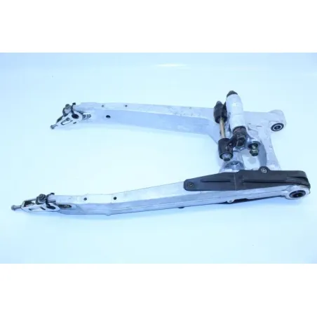Bras oscillant HONDA VFF 750 1983 - 1984