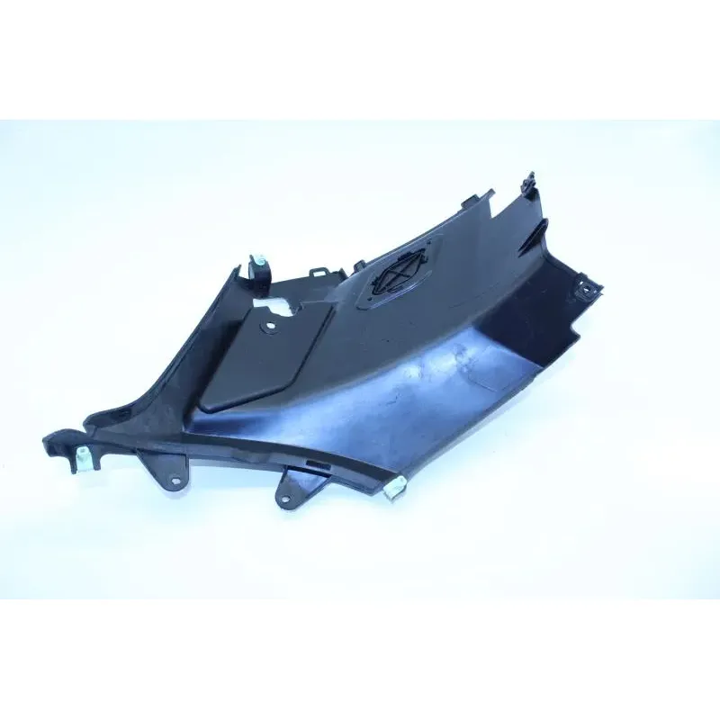 Demi flanc selle gauche PEUGEOT KISBEE 50 2010 - 2020