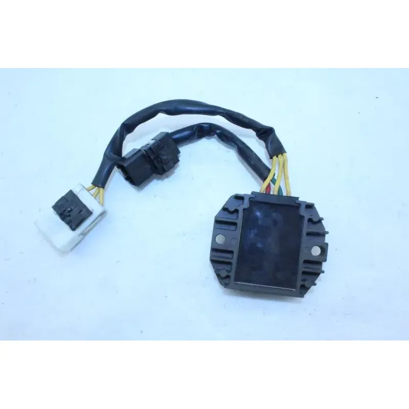 Regulateur charge batterie PIAGGIO VESPA LX 125 2010 - 2014