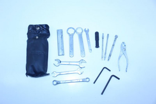 Trousse outil HONDA CBR 1000 F 1997 - 2000