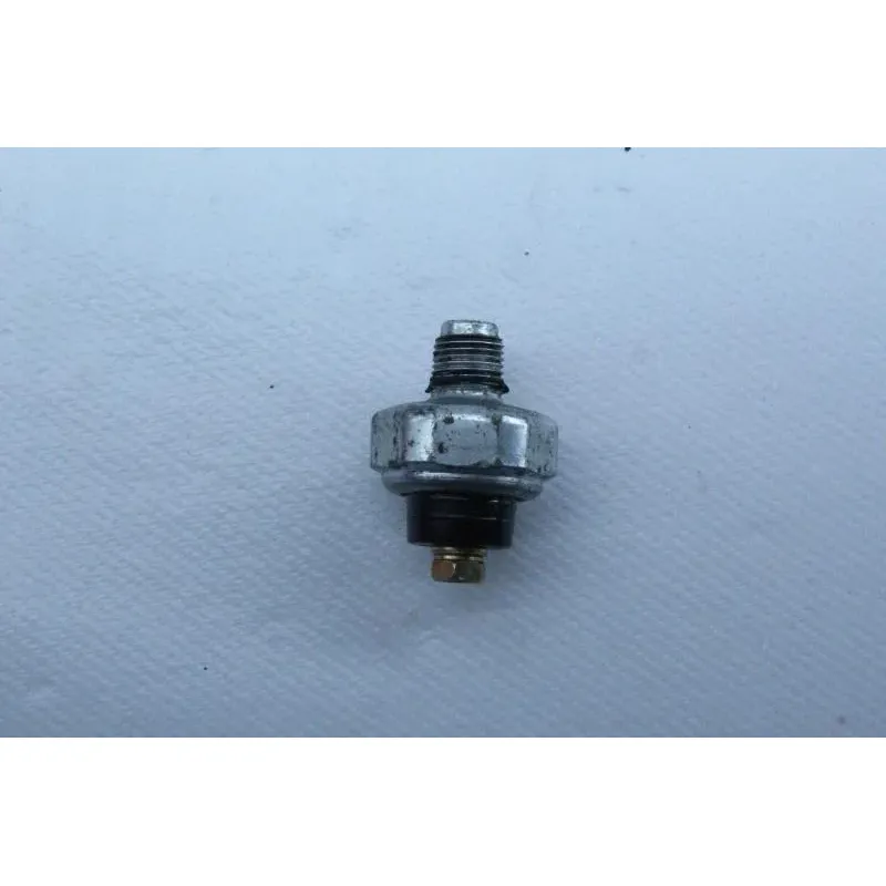 Sonde pression huile HONDA CB 900 F HORNET 2002 - 2006