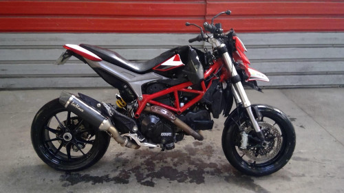 DUCATI 821 HYPERMOTARD