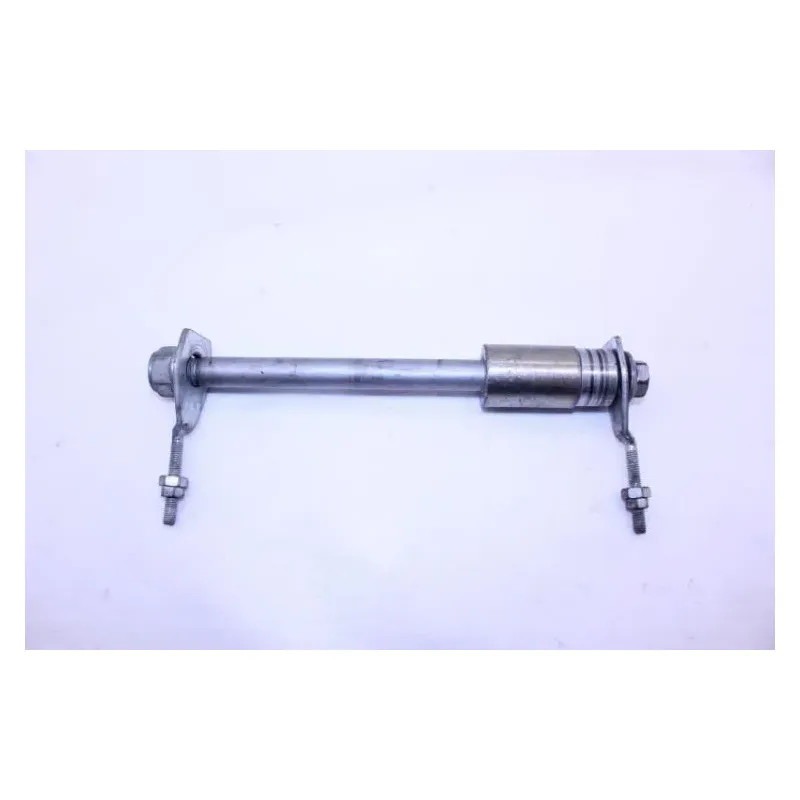 Axe de roue arriere HONDA CG 125 2004 - 2006