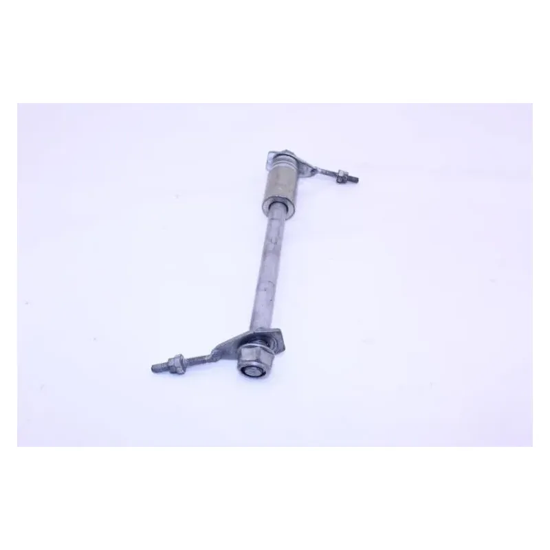 Axe de roue arriere HONDA CG 125 2004 - 2006