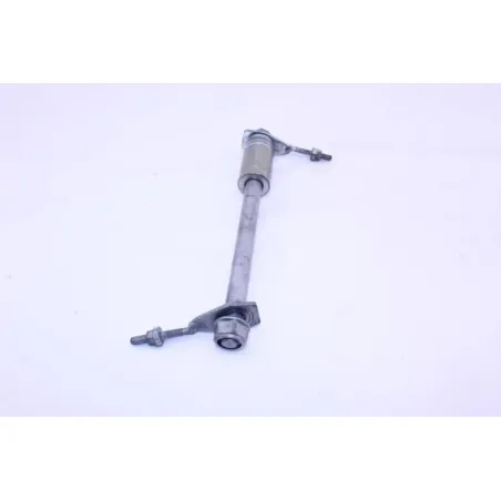 Axe de roue arriere HONDA CG 125 2004 - 2006