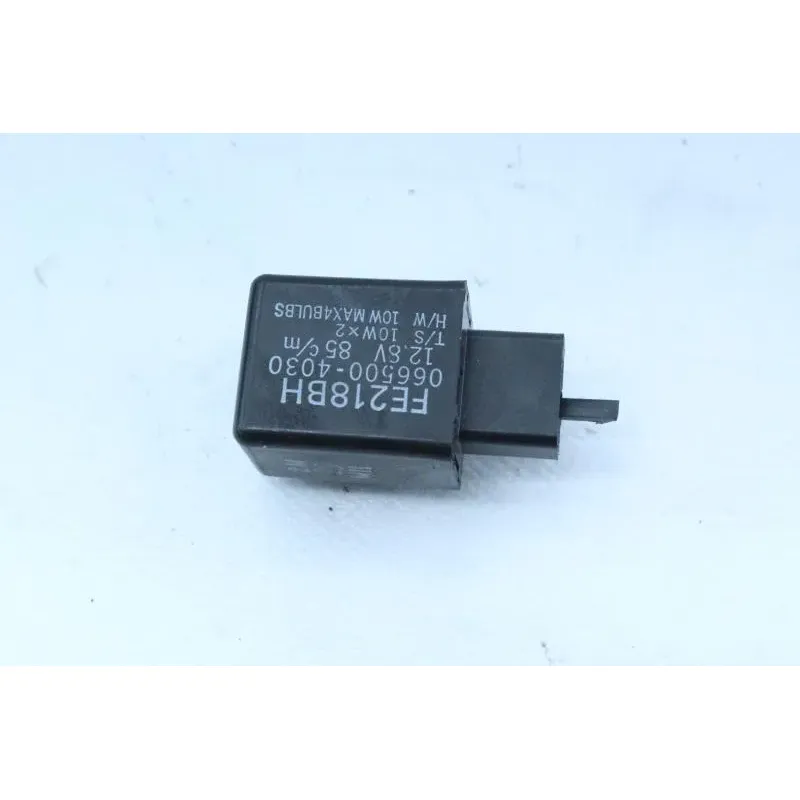 Centrale clignotant TRIUMPH STREET TRIPLE 675 2007 - 2011