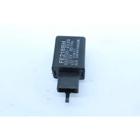 Centrale clignotant TRIUMPH STREET TRIPLE 675 2007 - 2011