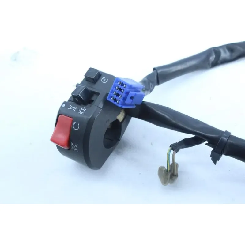 Commodo droit YAMAHA FZS 600 FAZER 2002 - 2003