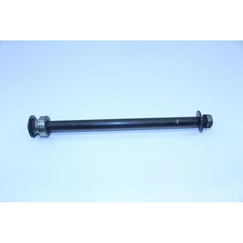 Axe de roue arriere YAMAHA FZS 600 FAZER 1998 - 2001