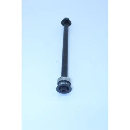 Axe de roue arriere YAMAHA FZS 600 FAZER 1998 - 2001