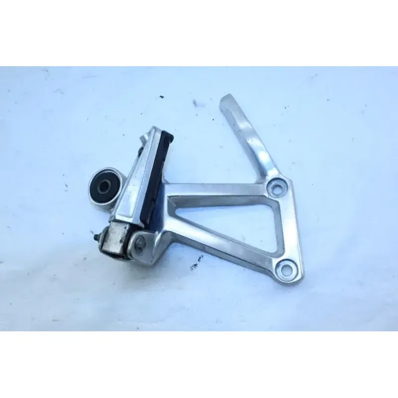 Platine arriere droite complete YAMAHA FZS 600 FAZER 1998 - 2001