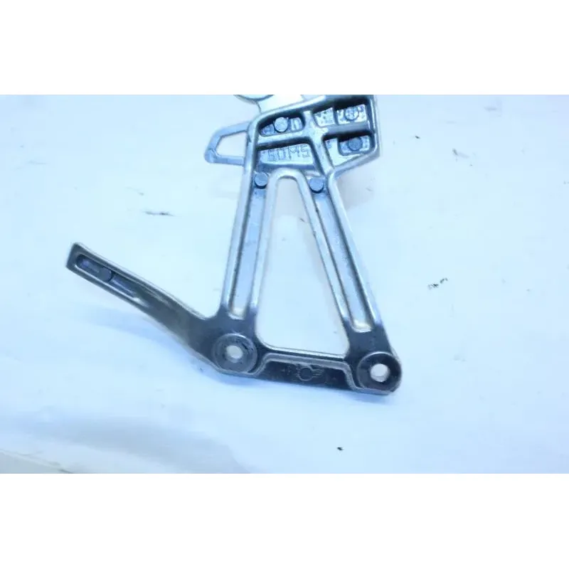Platine arriere droite complete YAMAHA FZS 600 FAZER 1998 - 2001