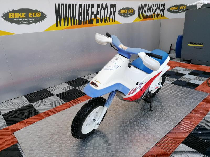 Honda ez 9