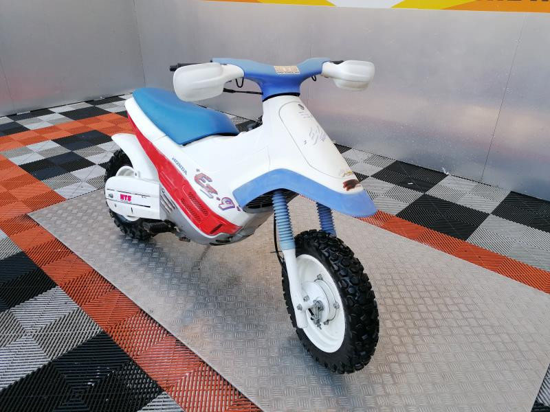 Honda ez 9