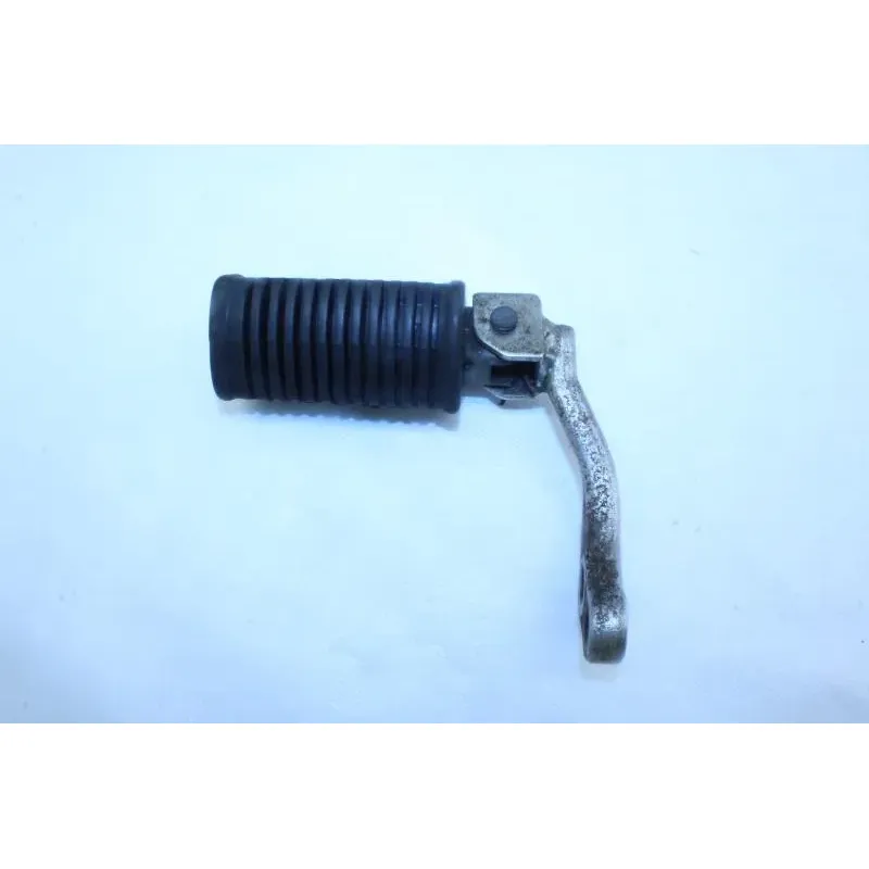 Repose pieds avant gauche SUZUKI GN 125 1982 - 1996